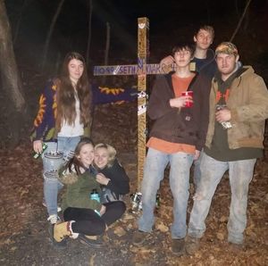 Meet your Posher, Brenna